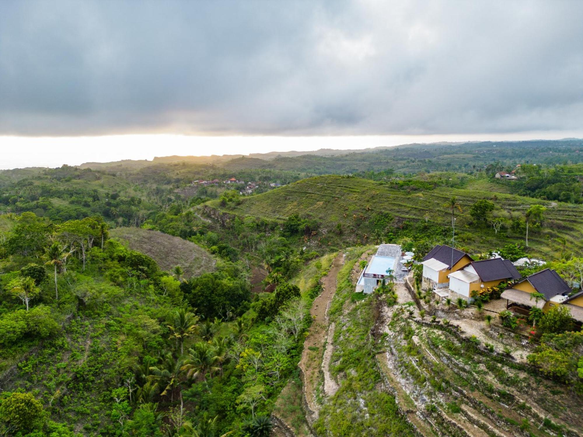 Nusa Penida Pini Sentana Tanglad Exterior photo